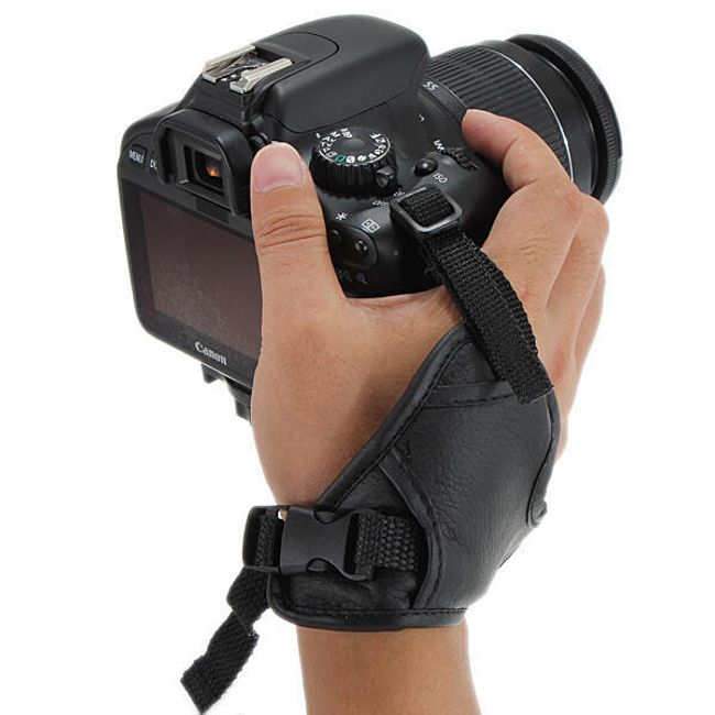Kožený řemínek na ruku pro fotoaparáty 1