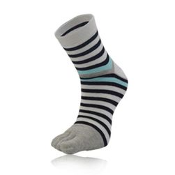 Ponožky s pruhovanou špičkou