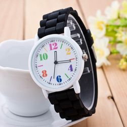 Дамски часовник със силиконова каишка