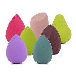 Make-up sponges B013354