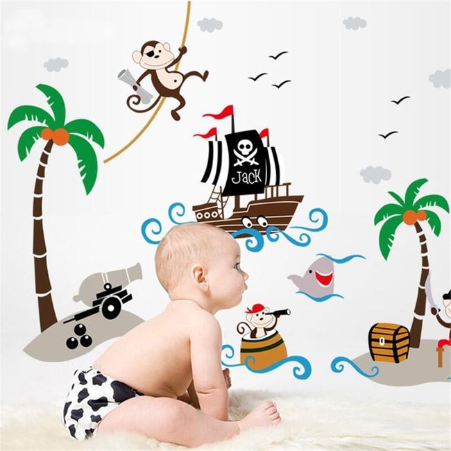 Otroška nalepka na steni s pirati 1