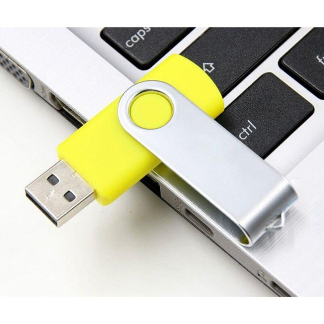 USB fleš disk UZ56 1
