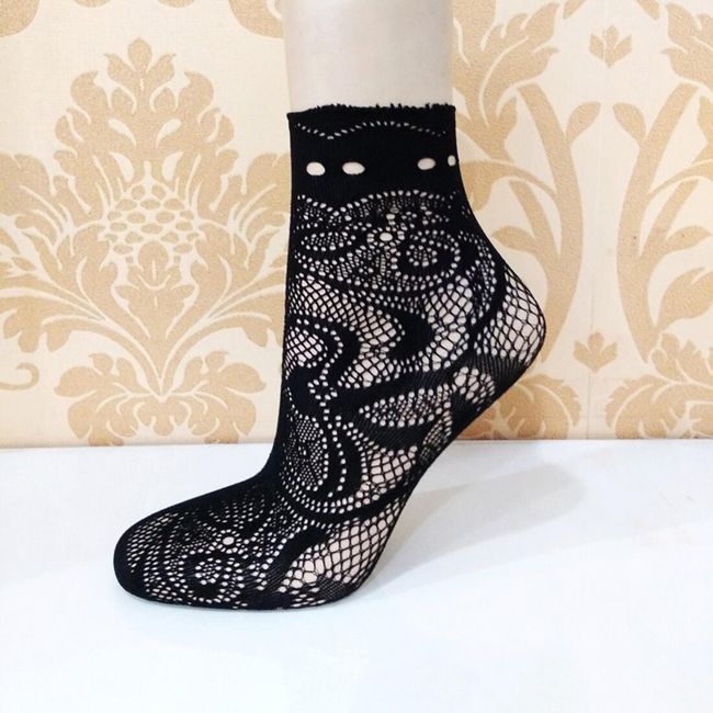 Čipkaste nogavice v črni barvi - 10 različic 1