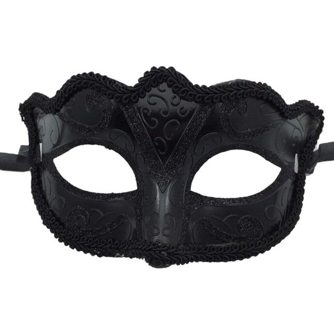 Domino mask Suzie 1