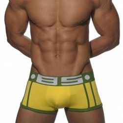 Boxeri eleganți pentru bărbați în mai multe culori