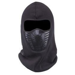 Outdoorová kukla v pěti barvách
