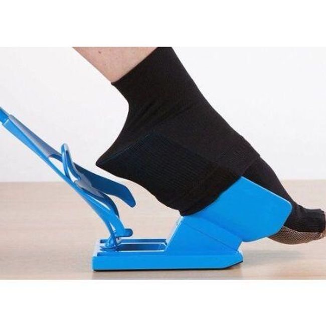 Footwear and sock removers W63 1
