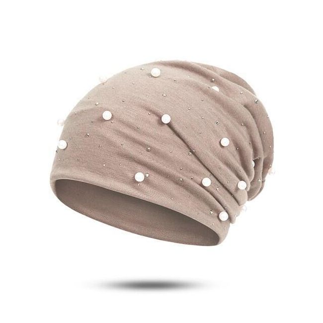Dámská čepice s perličkami 1