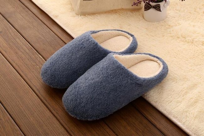 Unisex slippers Julio 1