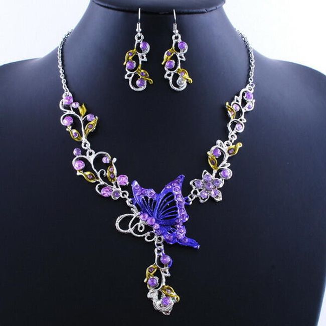 Sada bohatě zdobených šperků s motýlkem 1