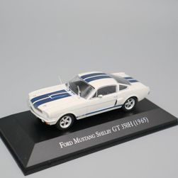 Model auto Ford Mustang Shelby