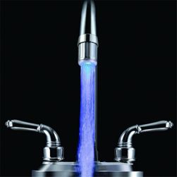 Extensie LED pentru robinet care isi schimba culoarea dupa temperatura apei