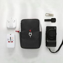Potovalna torba za manjšo elektroniko in dodatke