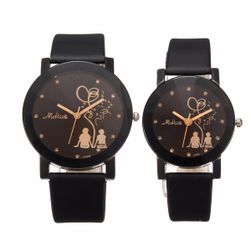Унисекс часовник с изображение на влюбена двойка