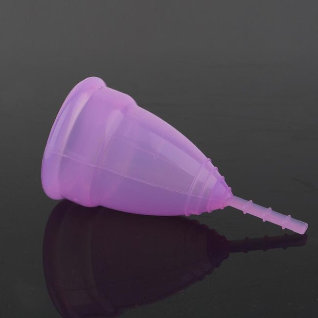 Менструална чашка - 2 размера, 3 цвята 1