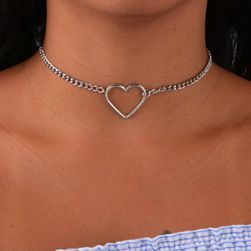 Kovinski choker s srcem