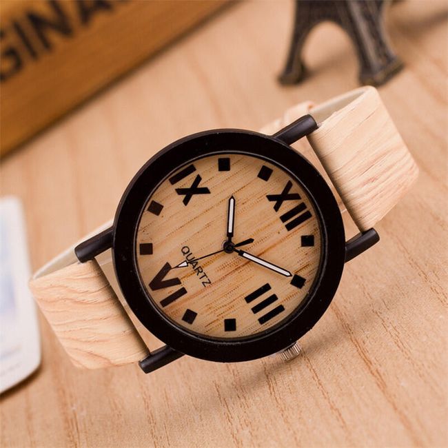 Zegarek z motywem drewna 1