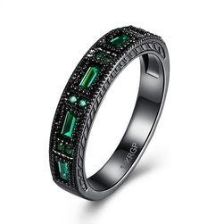 Dámský prsten se zelenými kamínky