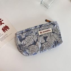 2022 Голям капацитет пътуване жени съхранение чанти момиче мода грим случай телефон ръчни чанти френски релефни цветя козметични чанти SS_1005004658294631