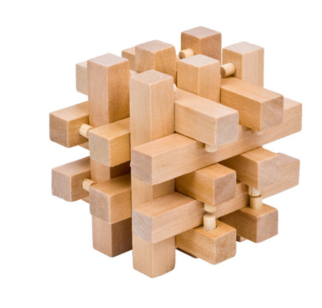 Dřevěné 3D puzzle - hlavolam 1