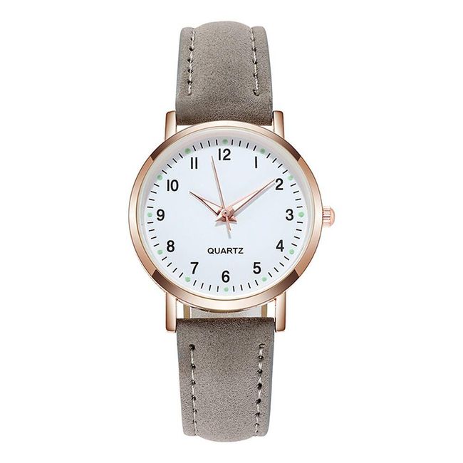 Women watches Astrid 1