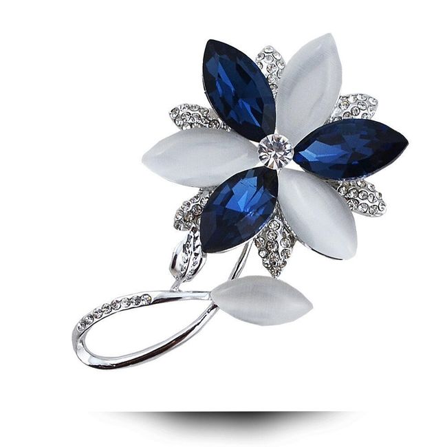 Broszka - niebieski kwiat 1