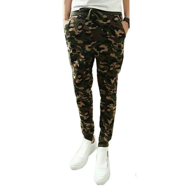 Pantaloni de trening pentru bărbați cu model de camuflaj 1