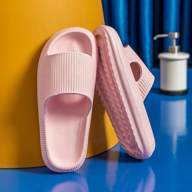 Women's slippers Madeline 1