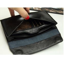 Dámská peněženka v polodlouhém stylu - 4 barvy