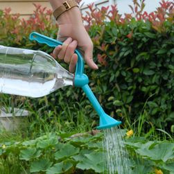 Watering attachment for a PET bottle Karo