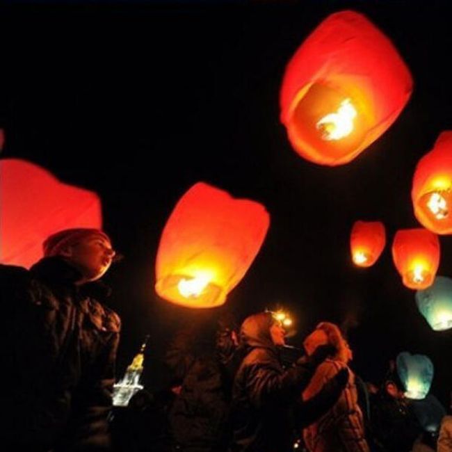 Lampion spełnionych życzeń w różnych kolorach 1