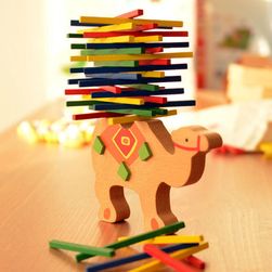 Drewniana zabawka - zwierzątko
