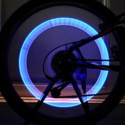 2PCS Cyklistické kolo LED světla Pneumatiky ventilové víčko Svítilna Auto Auto Motocykl Pneumatiky Vzduchový ventil Kola Spokes Světlo Bike Příslušenství SS_1005001721638430