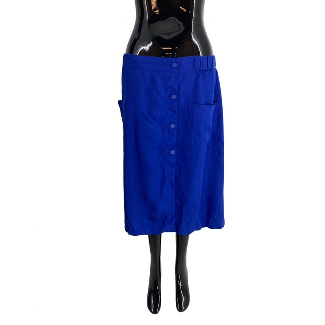 Ženska suknja, SKFK, plava boja, sa džepovima, kopčanje na gumbe, Veličine tkanine KONFEKCIJA: ZO_0ef3cbd6-a85a-11ed-a788-9e5903748bbe 1