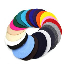 Damski beret - kilka kolorów