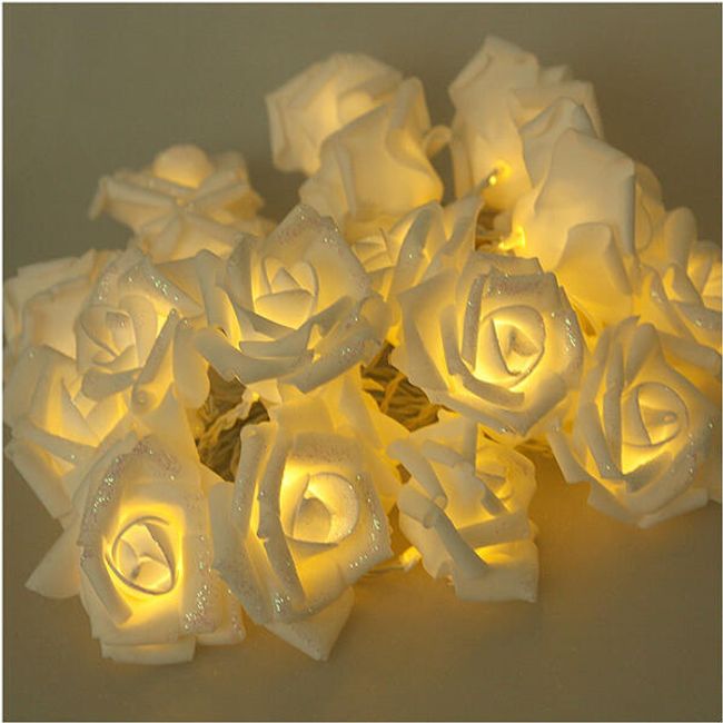 Romantické růžičky v podobě dekorativního řetězu 1