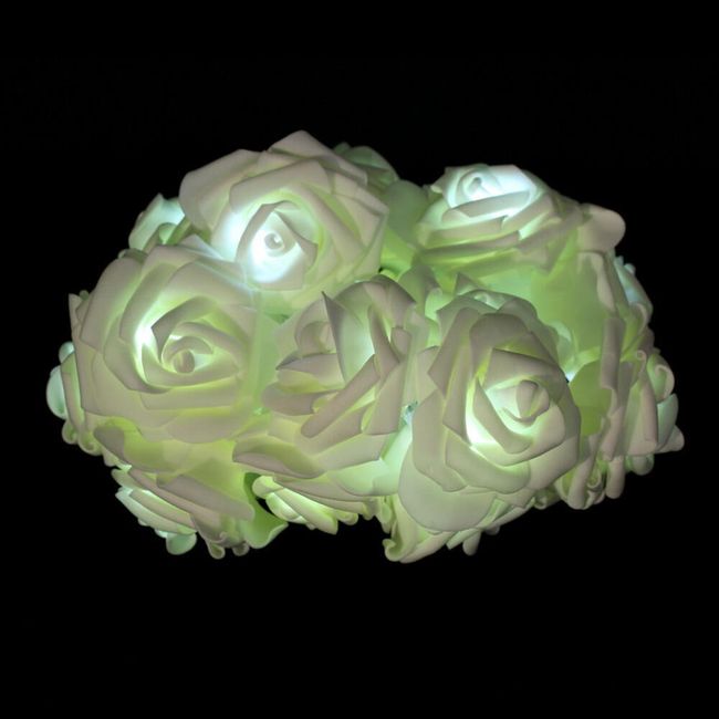 Romantikus LED dekoráció - rózsák 1