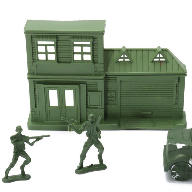 Plastový model vojenského domečku - 2 ks 1