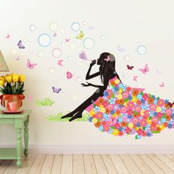 Autocolant pentru perete - fata cu baloane de sapun