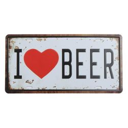 Vintage metalni natpis sa rečima I Love Beer