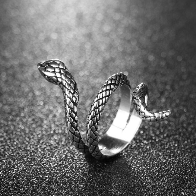Prsten u obliku zmije u srebrnoj boji  1