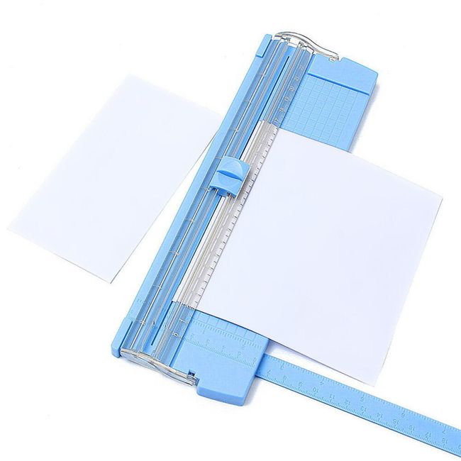 Řezačka na papír - modrá 1