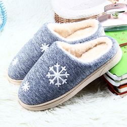 Domáce papuče so snehovými vločkami - rôzne farby