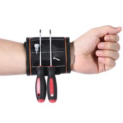 Magnetický náramek na šroubky, hřebíky a další nářadí