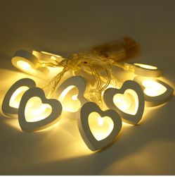 LED дървено сърце - верижка