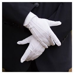 Eleganckie białe rękawiczki