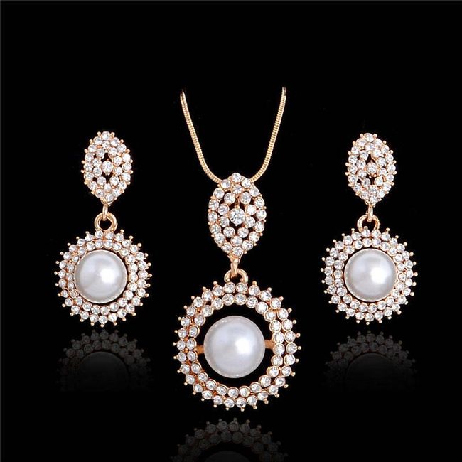 Komplet biżuterii damskiej z perłami i kamieniami 1