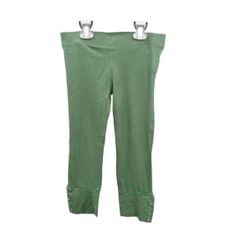 Damskie legginsy 3/4 Bershka, z guzikami na łydkach. Kolor zielony, rozmiary XS - XXL: ZO_271259-L