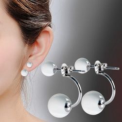 Elegantni uhani z dvema kroglicama