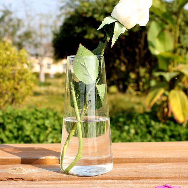Skleněná váza - varianta 2 1